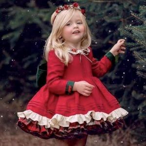 Reina Monroe Country Christmas Original size 8